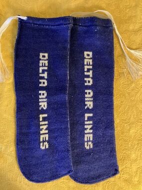 Delta Air Lines Vintage Collectible Shoe Sleeves (2)